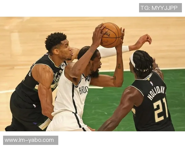 小迈克尔波特首发表现平平9分钟仅得1分三分球命中率低迷