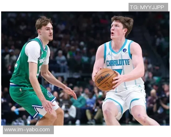 克尼佩尔上半场表现抢眼5投3中贡献6分4篮板3助攻助力球队